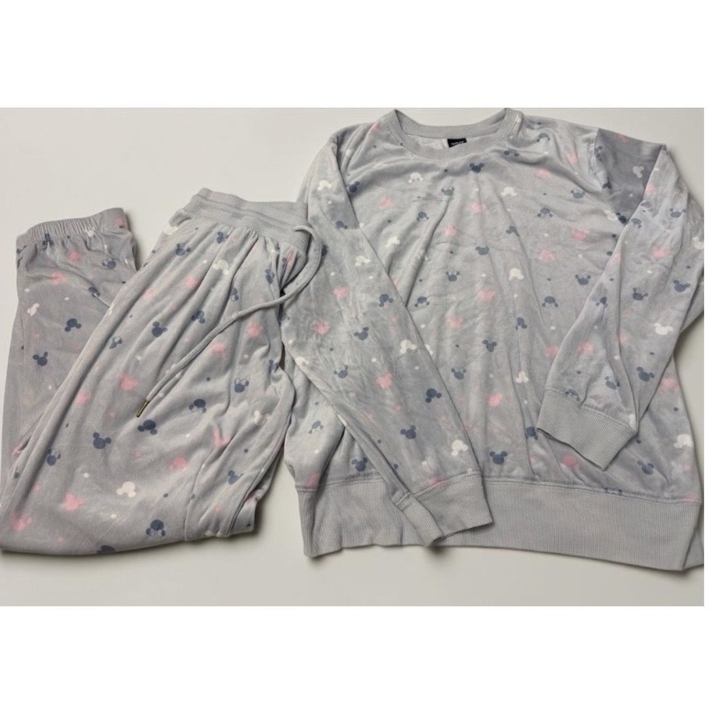 Disney Mickey Minnie Mouse Gray Velour Pajama Set Large Loungewear 2 Piece